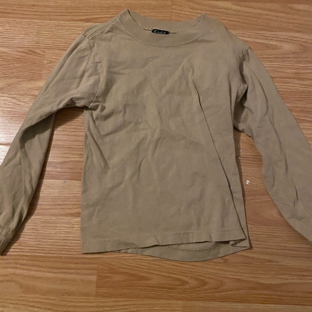 ✨5 for 25✨Boys shirt